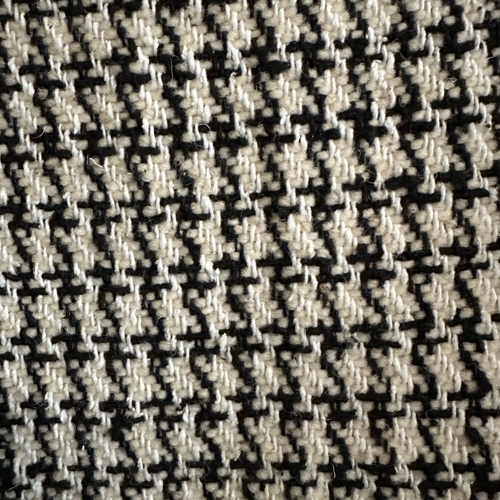 Cream & Black Wool And Alpaca(?) Poncho One size - Picture 5 of 5